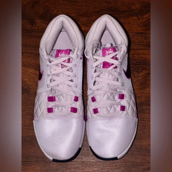 Nike lebron